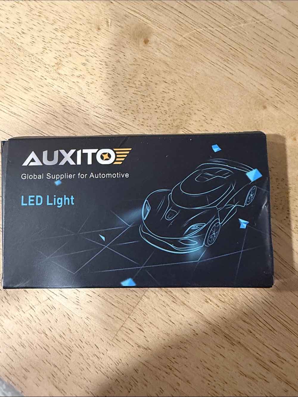 AUXITO LED Light - Black with Teal Accents